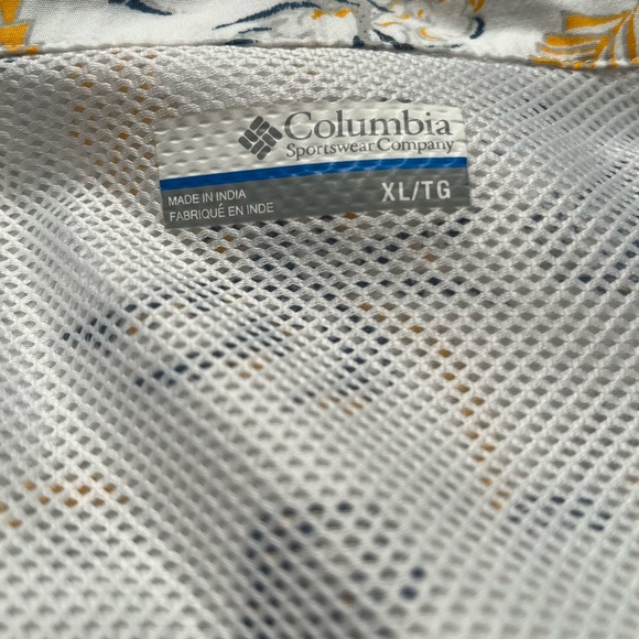 Men’s Columbia PFG vented fishing shirt - Picture 5 of 7